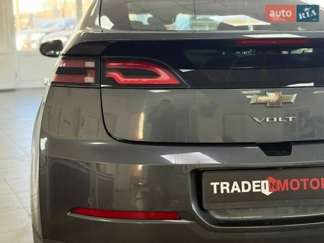 Серый Шевроле Вольт, объемом двигателя 1.4 л и пробегом 293 тыс. км за 10490 $, фото 9 на Automoto.ua
