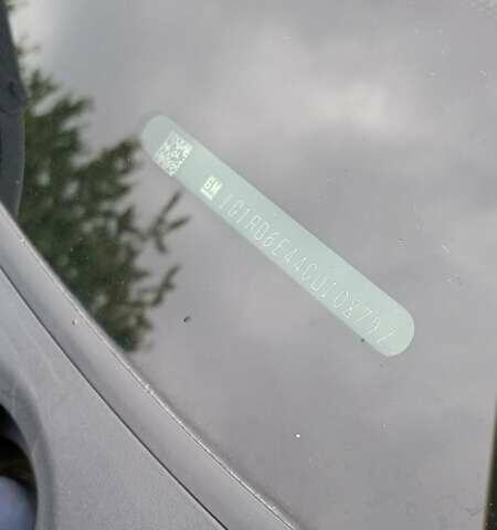 Серый Шевроле Вольт, объемом двигателя 1.4 л и пробегом 152 тыс. км за 9700 $, фото 1 на Automoto.ua