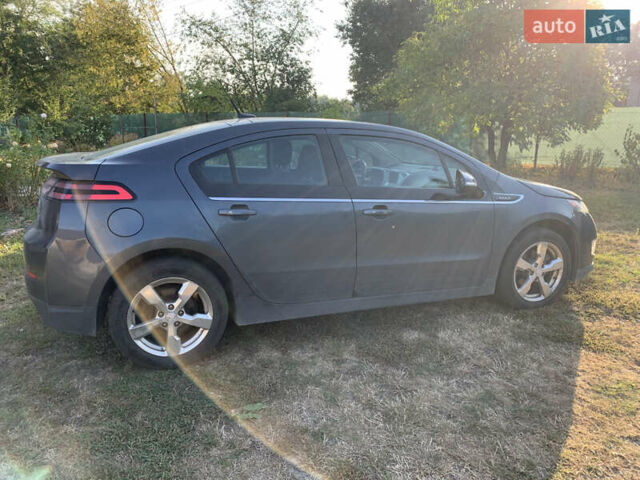 Серый Шевроле Вольт, объемом двигателя 1.4 л и пробегом 300 тыс. км за 10500 $, фото 1 на Automoto.ua