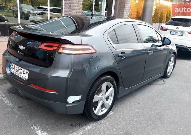 Сірий Шевроле Вольт, об'ємом двигуна 1.4 л та пробігом 176 тис. км за 8900 $, фото 7 на Automoto.ua