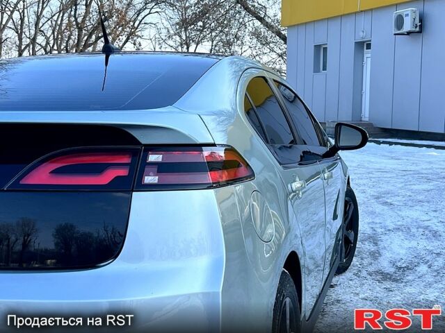 Серый Шевроле Вольт, объемом двигателя 1.4 л и пробегом 156 тыс. км за 9900 $, фото 4 на Automoto.ua