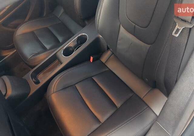 Сірий Шевроле Вольт, об'ємом двигуна 1.4 л та пробігом 176 тис. км за 8900 $, фото 14 на Automoto.ua