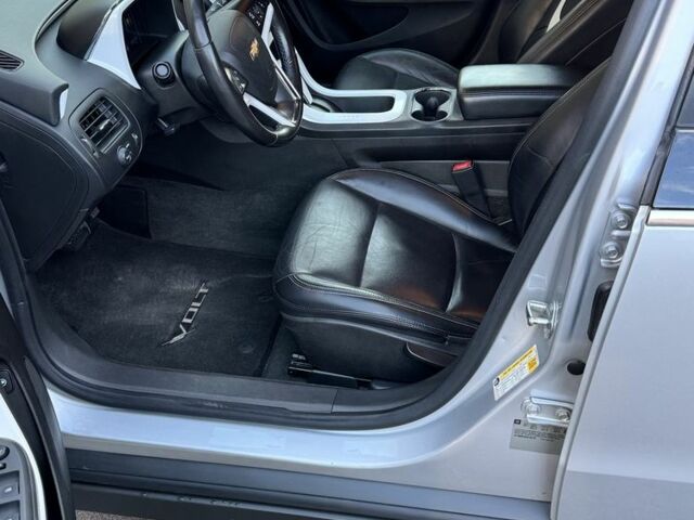 Серый Шевроле Вольт, объемом двигателя 1.4 л и пробегом 135 тыс. км за 5900 $, фото 6 на Automoto.ua