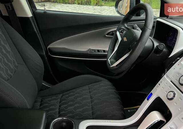 Серый Шевроле Вольт, объемом двигателя 1.4 л и пробегом 210 тыс. км за 8500 $, фото 26 на Automoto.ua