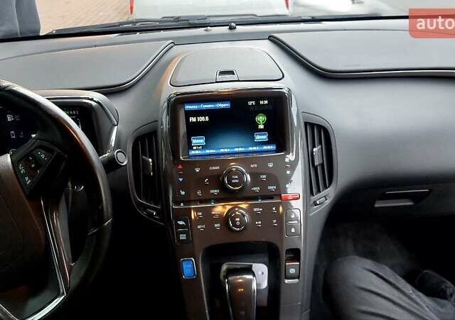 Сірий Шевроле Вольт, об'ємом двигуна 1.4 л та пробігом 176 тис. км за 8900 $, фото 10 на Automoto.ua