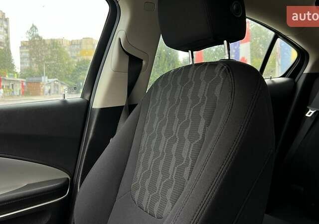 Серый Шевроле Вольт, объемом двигателя 1.4 л и пробегом 210 тыс. км за 8500 $, фото 17 на Automoto.ua