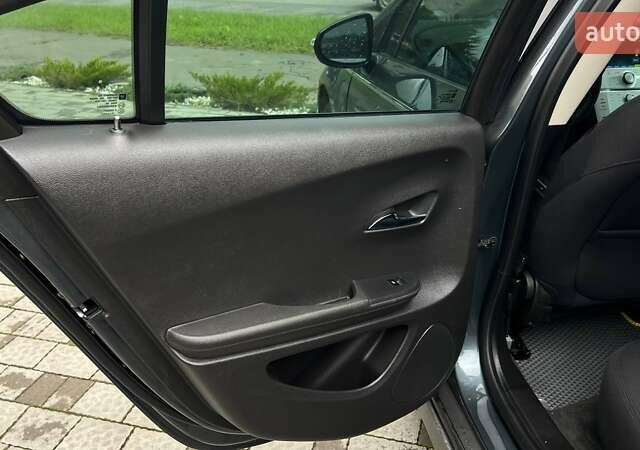 Серый Шевроле Вольт, объемом двигателя 1.4 л и пробегом 210 тыс. км за 8500 $, фото 19 на Automoto.ua