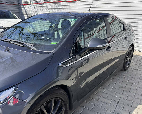 Серый Шевроле Вольт, объемом двигателя 1.4 л и пробегом 240 тыс. км за 10900 $, фото 3 на Automoto.ua