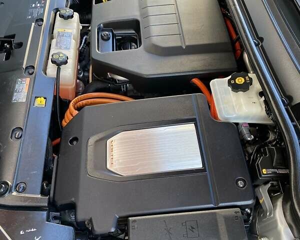 Сірий Шевроле Вольт, об'ємом двигуна 1.4 л та пробігом 142 тис. км за 10900 $, фото 23 на Automoto.ua