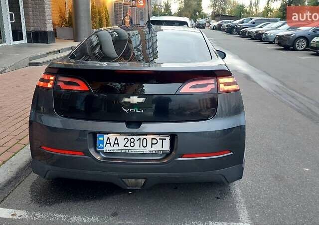 Сірий Шевроле Вольт, об'ємом двигуна 1.4 л та пробігом 176 тис. км за 8900 $, фото 8 на Automoto.ua