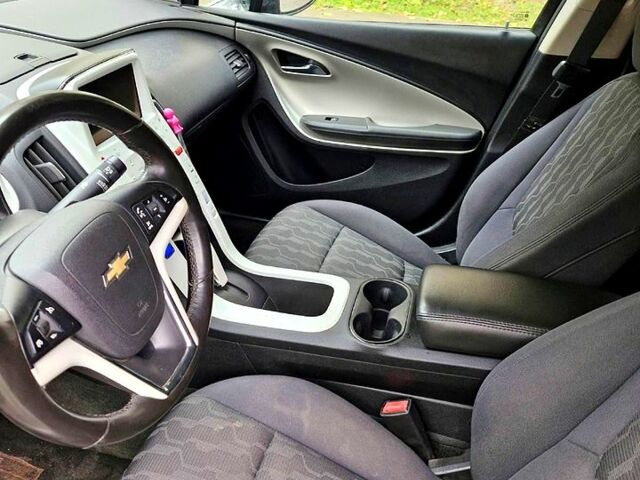 Серый Шевроле Вольт, объемом двигателя 1.4 л и пробегом 280 тыс. км за 8700 $, фото 6 на Automoto.ua