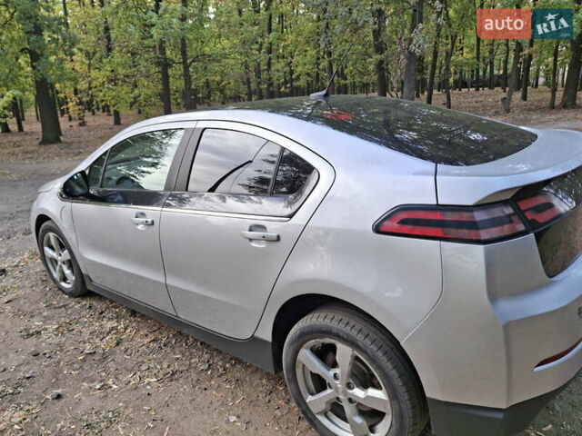 Сірий Шевроле Вольт, об'ємом двигуна 0 л та пробігом 223 тис. км за 8900 $, фото 3 на Automoto.ua