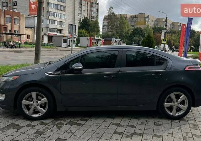 Серый Шевроле Вольт, объемом двигателя 1.4 л и пробегом 210 тыс. км за 8500 $, фото 3 на Automoto.ua