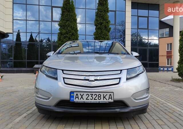 Серый Шевроле Вольт, объемом двигателя 1.4 л и пробегом 125 тыс. км за 11300 $, фото 29 на Automoto.ua
