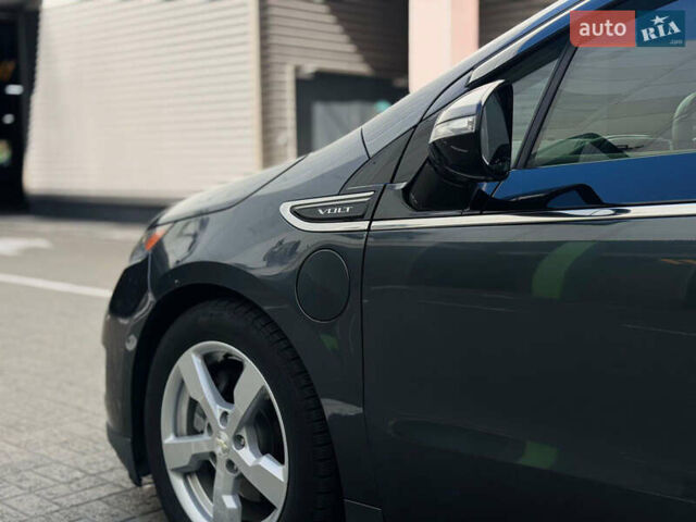 Серый Шевроле Вольт, объемом двигателя 1.4 л и пробегом 122 тыс. км за 10900 $, фото 11 на Automoto.ua