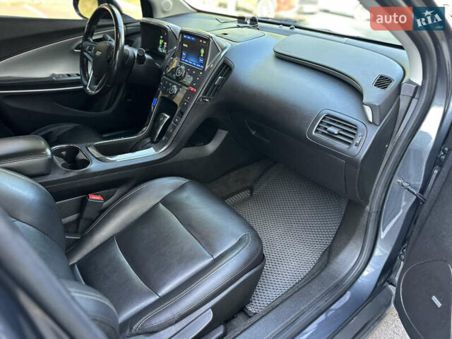 Серый Шевроле Вольт, объемом двигателя 1.4 л и пробегом 130 тыс. км за 9200 $, фото 64 на Automoto.ua