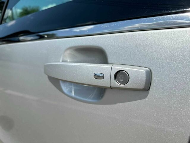 Серый Шевроле Вольт, объемом двигателя 1.4 л и пробегом 158 тыс. км за 12500 $, фото 8 на Automoto.ua