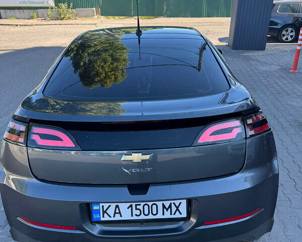 Серый Шевроле Вольт, объемом двигателя 1.4 л и пробегом 122 тыс. км за 10900 $, фото 10 на Automoto.ua