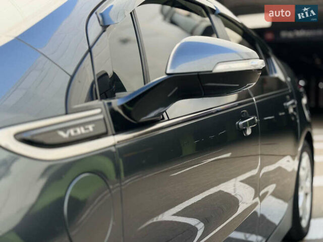 Серый Шевроле Вольт, объемом двигателя 1.4 л и пробегом 122 тыс. км за 10900 $, фото 12 на Automoto.ua
