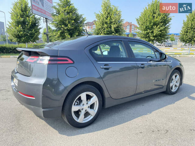 Серый Шевроле Вольт, объемом двигателя 1.4 л и пробегом 184 тыс. км за 10000 $, фото 4 на Automoto.ua