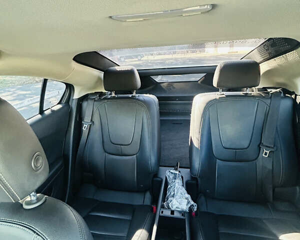 Серый Шевроле Вольт, объемом двигателя 1.4 л и пробегом 190 тыс. км за 9900 $, фото 27 на Automoto.ua