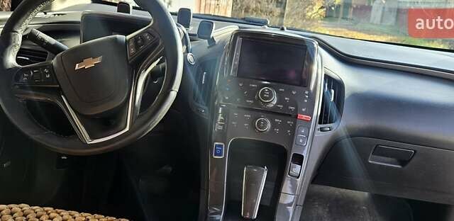 Серый Шевроле Вольт, объемом двигателя 1.4 л и пробегом 300 тыс. км за 8000 $, фото 4 на Automoto.ua