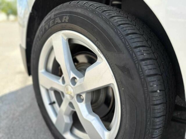 Серый Шевроле Вольт, объемом двигателя 1.4 л и пробегом 158 тыс. км за 12500 $, фото 23 на Automoto.ua