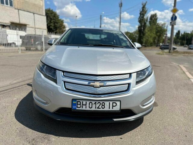 Серый Шевроле Вольт, объемом двигателя 1.4 л и пробегом 158 тыс. км за 12500 $, фото 1 на Automoto.ua