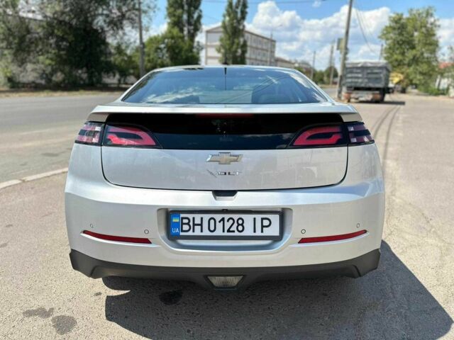 Серый Шевроле Вольт, объемом двигателя 1.4 л и пробегом 158 тыс. км за 12500 $, фото 5 на Automoto.ua