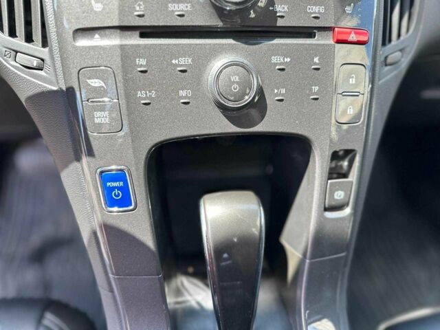 Серый Шевроле Вольт, объемом двигателя 1.4 л и пробегом 158 тыс. км за 12500 $, фото 17 на Automoto.ua