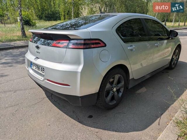 Сірий Шевроле Вольт, об'ємом двигуна 1.4 л та пробігом 205 тис. км за 9999 $, фото 3 на Automoto.ua