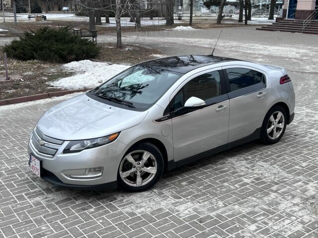 Сірий Шевроле Вольт, об'ємом двигуна 1.4 л та пробігом 215 тис. км за 10700 $, фото 10 на Automoto.ua