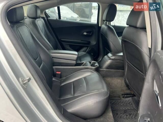 Сірий Шевроле Вольт, об'ємом двигуна 1.4 л та пробігом 131 тис. км за 10990 $, фото 10 на Automoto.ua