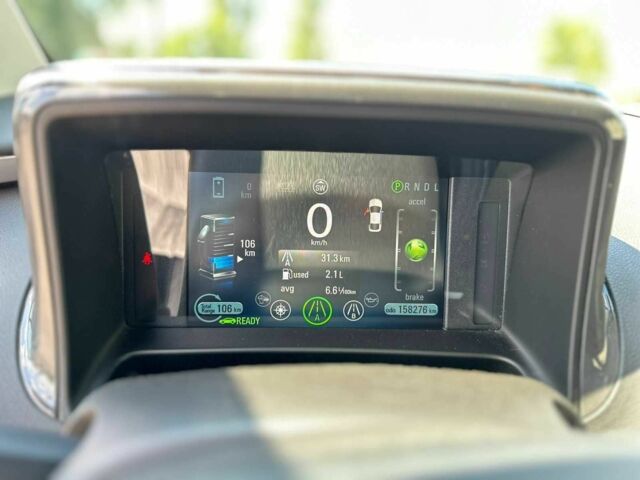 Серый Шевроле Вольт, объемом двигателя 1.4 л и пробегом 158 тыс. км за 12500 $, фото 16 на Automoto.ua