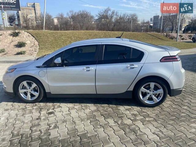 Сірий Шевроле Вольт, об'ємом двигуна 1.4 л та пробігом 60 тис. км за 12500 $, фото 1 на Automoto.ua