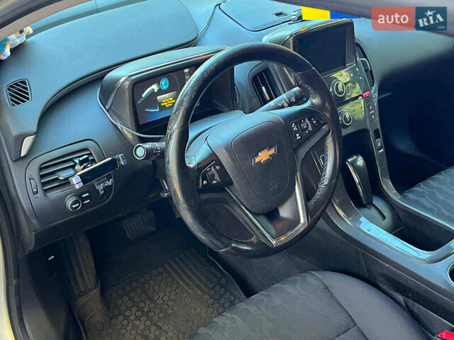 Сірий Шевроле Вольт, об'ємом двигуна 1.4 л та пробігом 240 тис. км за 8520 $, фото 16 на Automoto.ua