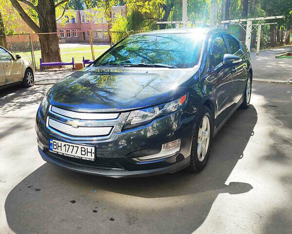 Сірий Шевроле Вольт, об'ємом двигуна 1.4 л та пробігом 148 тис. км за 11000 $, фото 1 на Automoto.ua