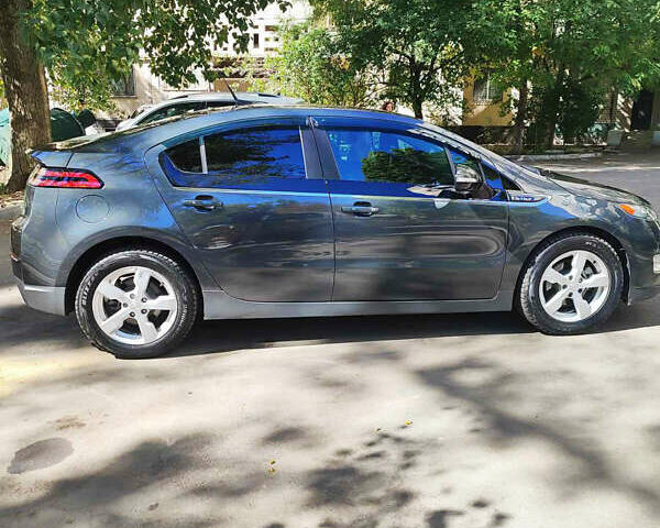 Сірий Шевроле Вольт, об'ємом двигуна 1.4 л та пробігом 148 тис. км за 11000 $, фото 5 на Automoto.ua