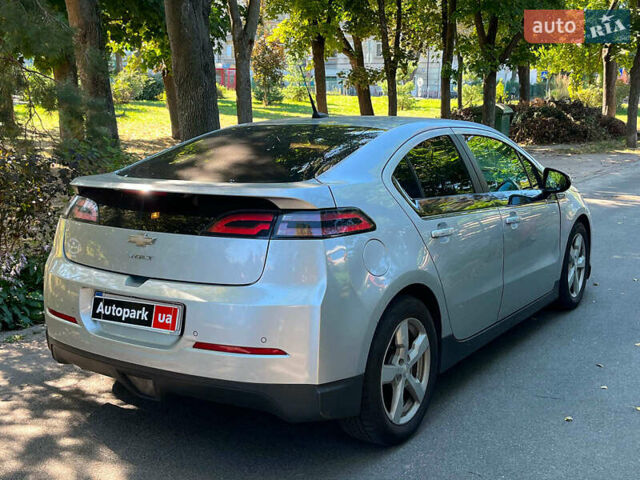 Сірий Шевроле Вольт, об'ємом двигуна 1.4 л та пробігом 240 тис. км за 8520 $, фото 7 на Automoto.ua