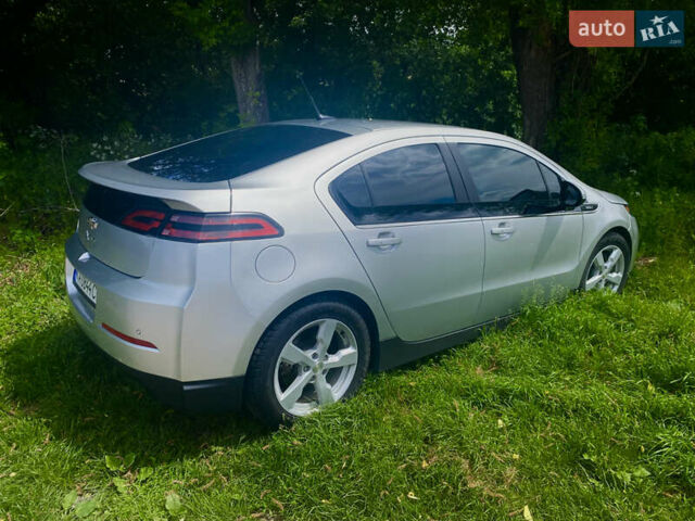 Серый Шевроле Вольт, объемом двигателя 1.4 л и пробегом 206 тыс. км за 9300 $, фото 3 на Automoto.ua
