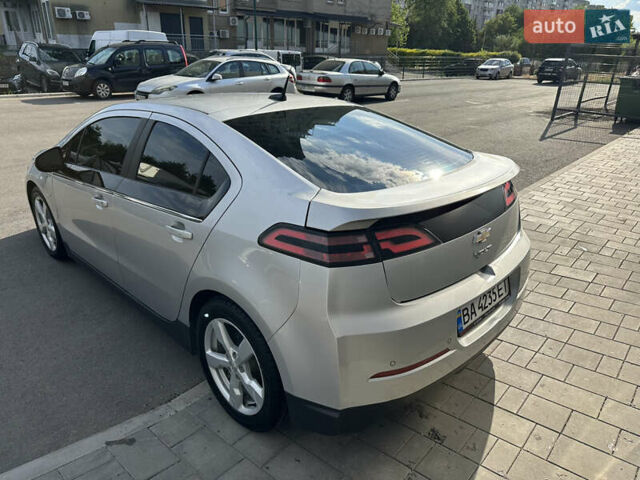 Сірий Шевроле Вольт, об'ємом двигуна 1.4 л та пробігом 245 тис. км за 10400 $, фото 3 на Automoto.ua