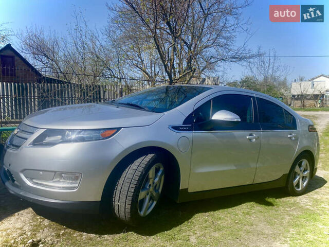 Серый Шевроле Вольт, объемом двигателя 1.4 л и пробегом 206 тыс. км за 9300 $, фото 4 на Automoto.ua