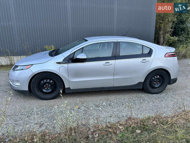 Серый Шевроле Вольт, объемом двигателя 1.4 л и пробегом 253 тыс. км за 7700 $, фото 3 на Automoto.ua