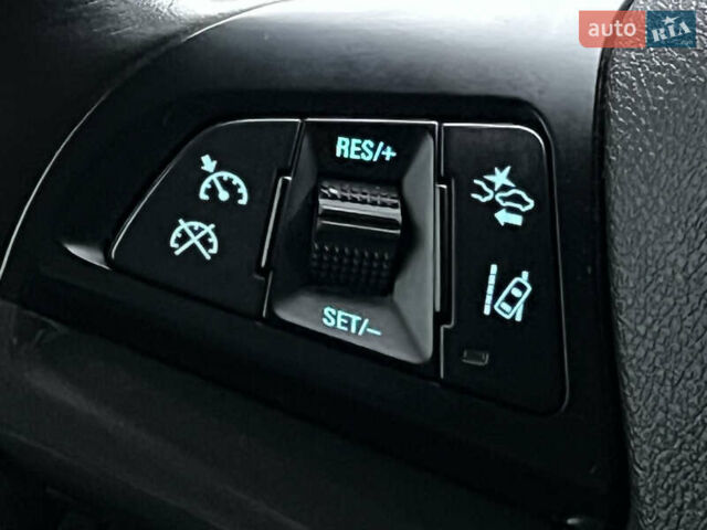 Серый Шевроле Вольт, объемом двигателя 1.4 л и пробегом 176 тыс. км за 12199 $, фото 20 на Automoto.ua