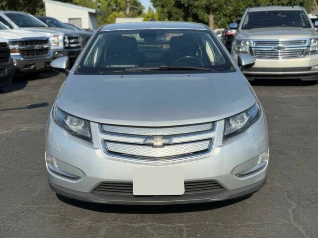 Сірий Шевроле Вольт, об'ємом двигуна 1.4 л та пробігом 72 тис. км за 2400 $, фото 1 на Automoto.ua