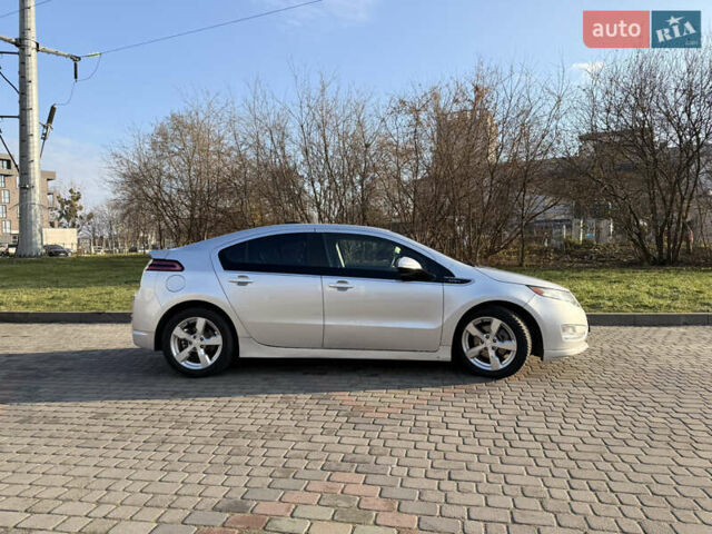 Сірий Шевроле Вольт, об'ємом двигуна 1.4 л та пробігом 200 тис. км за 11800 $, фото 7 на Automoto.ua