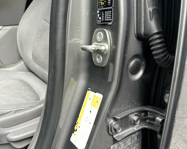 Серый Шевроле Вольт, объемом двигателя 1.5 л и пробегом 150 тыс. км за 15500 $, фото 85 на Automoto.ua