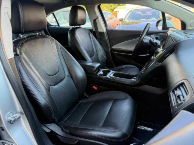 Сірий Шевроле Вольт, об'ємом двигуна 1.4 л та пробігом 72 тис. км за 2400 $, фото 6 на Automoto.ua