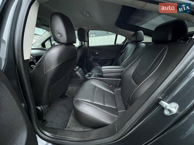 Серый Шевроле Вольт, объемом двигателя 1.4 л и пробегом 176 тыс. км за 12199 $, фото 25 на Automoto.ua