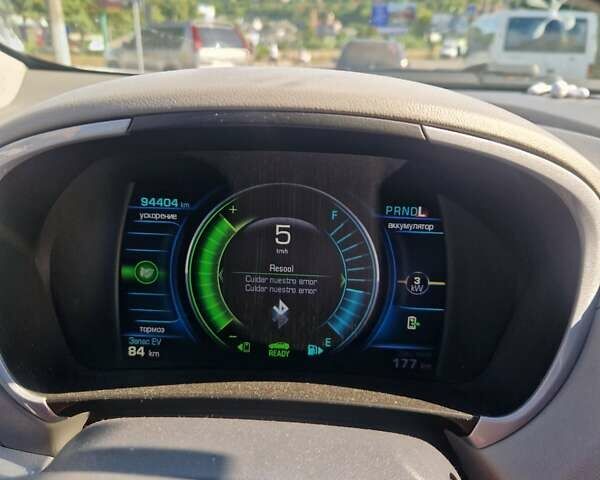 Сірий Шевроле Вольт, об'ємом двигуна 1.5 л та пробігом 95 тис. км за 14700 $, фото 20 на Automoto.ua